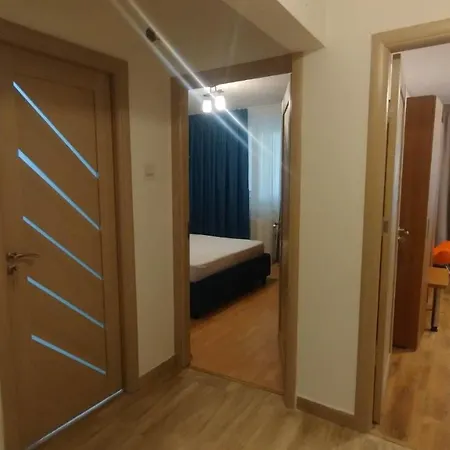 Tomis 1 Apartment